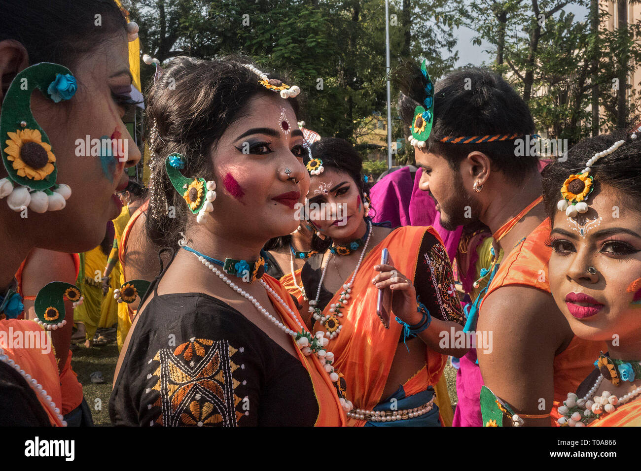 Rabindra dance hi-res stock photography and images - Alamy