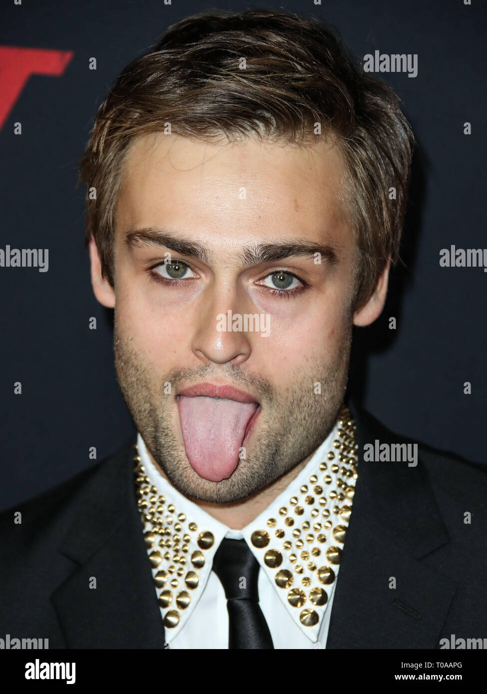 Hollywood, United States. 18th Mar, 2019. HOLLYWOOD, LOS ANGELES, CA, USA - MARCH 18: Actor Douglas Booth arrives at the Los Angeles Premiere Of Netflix's 'The Dirt' held at ArcLight Cinemas Hollywood on March 18, 2019 in Hollywood, Los Angeles, California, United States. (Photo by Xavier Collin/Image Press Agency) Credit: Image Press Agency/Alamy Live News Stock Photo