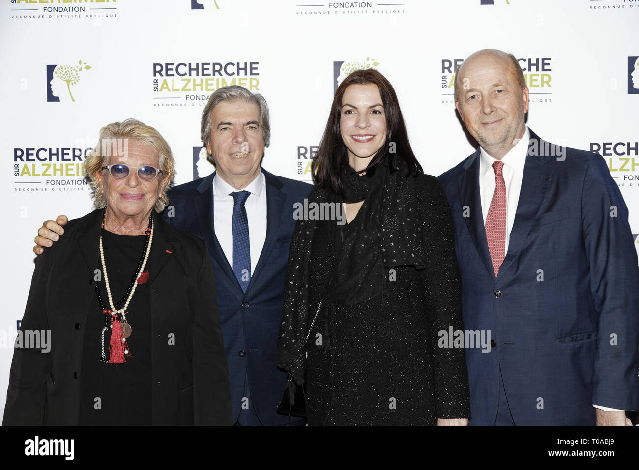 Paris, France. 18th Mar 2019. Veronique de Villele (L), Pr Bruno Dubois, a guest and Olivier De Ladoucette - Photocall of the 14th Gala 2019 of the Association for Alzheimer Research at the Olympia in Paris on March 18, 2019 Credit: Véronique PHITOUSSI/Alamy Live News Stock Photo