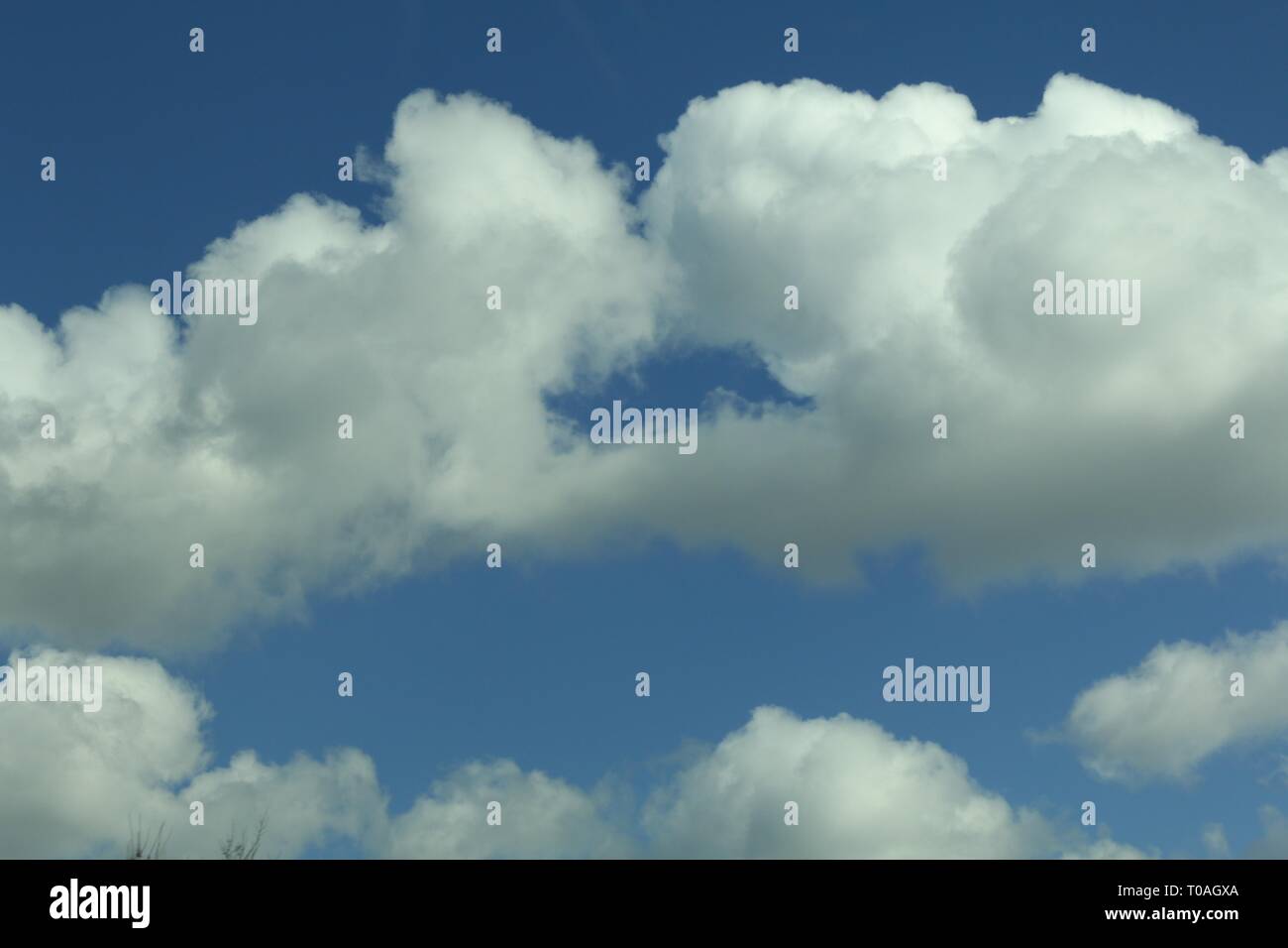 Cloud sky wallpapers hi-res stock photography and images - Alamy