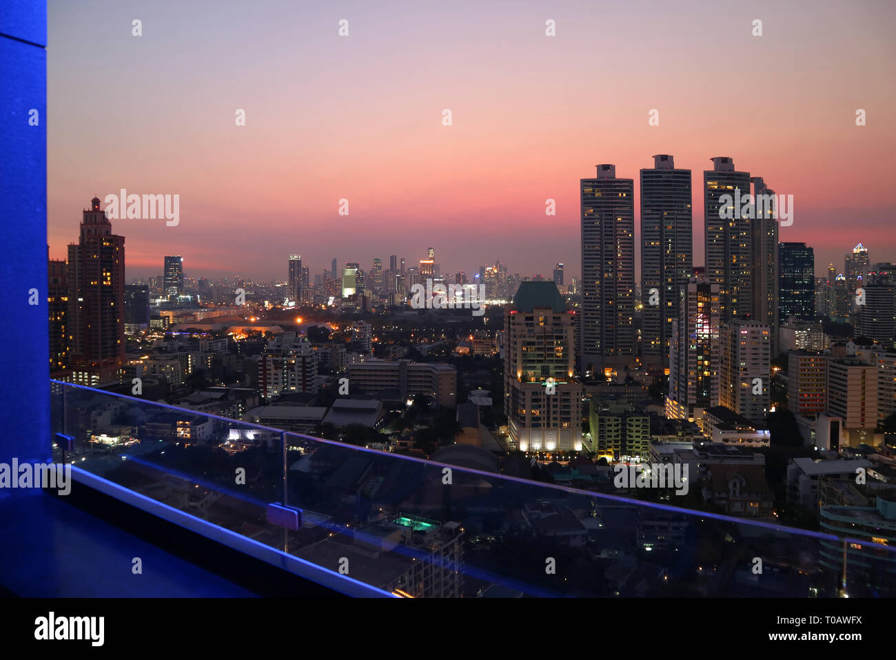 Rooftop urban panoramic view city hi-res stock photography and images ...