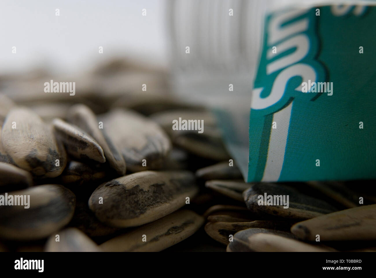 Pile of seeds hi-res stock photography and images - Alamy