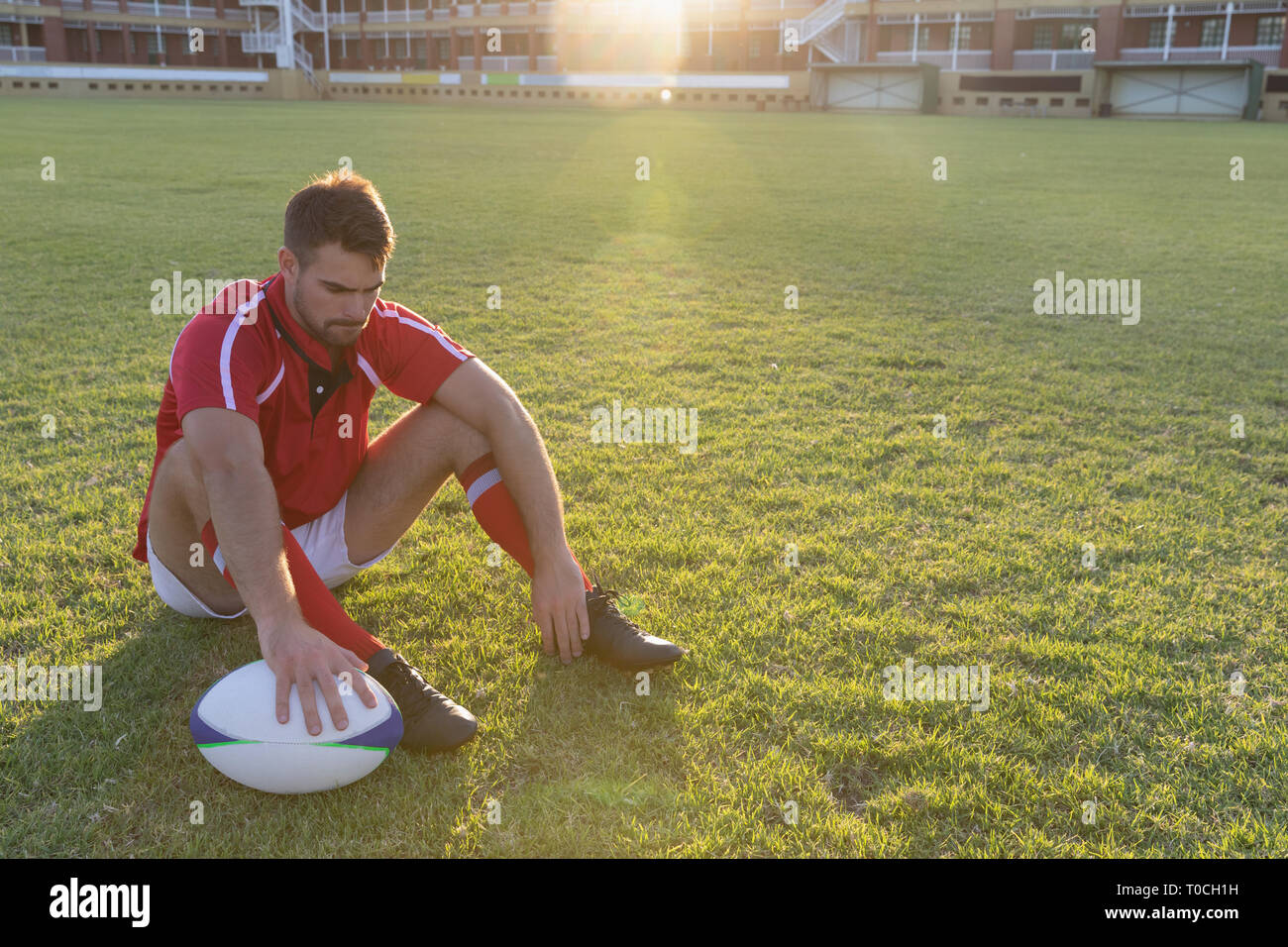 Man sitting in ground hi-res stock photography and images - Alamy