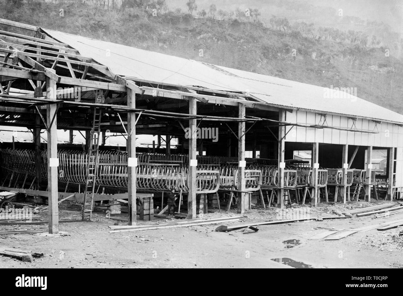 shipyard, motorboats, castellammare di stabia, campania, italy 1917 Stock Photo