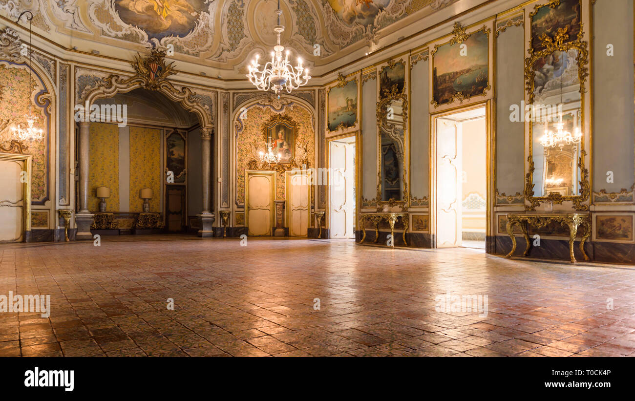 CATANIA, ITALY - 18 Jan 2019: Interiors of Palazzo Biscari in Catania,  Italy, with the Sicilian Baroque ball room hall and reception hall Stock  Photo - Alamy, image size:1300x821