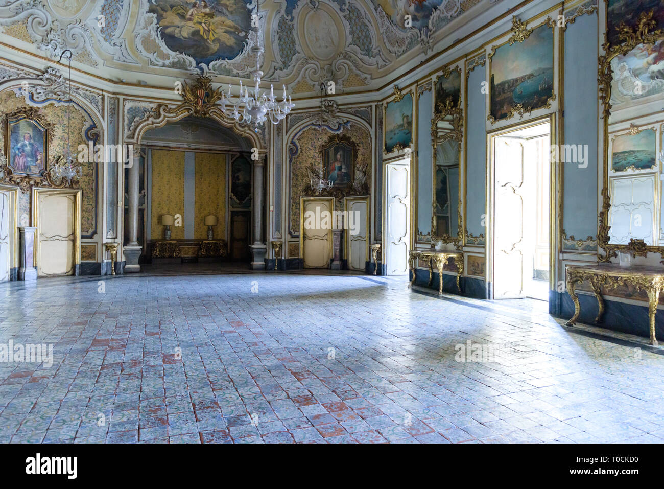 CATANIA, ITALY - 18 Jan 2019: Interiors of Palazzo Biscari in Catania,  Italy, with the Sicilian Baroque ball room hall and reception hall Stock  Photo - Alamy, image size:1300x957