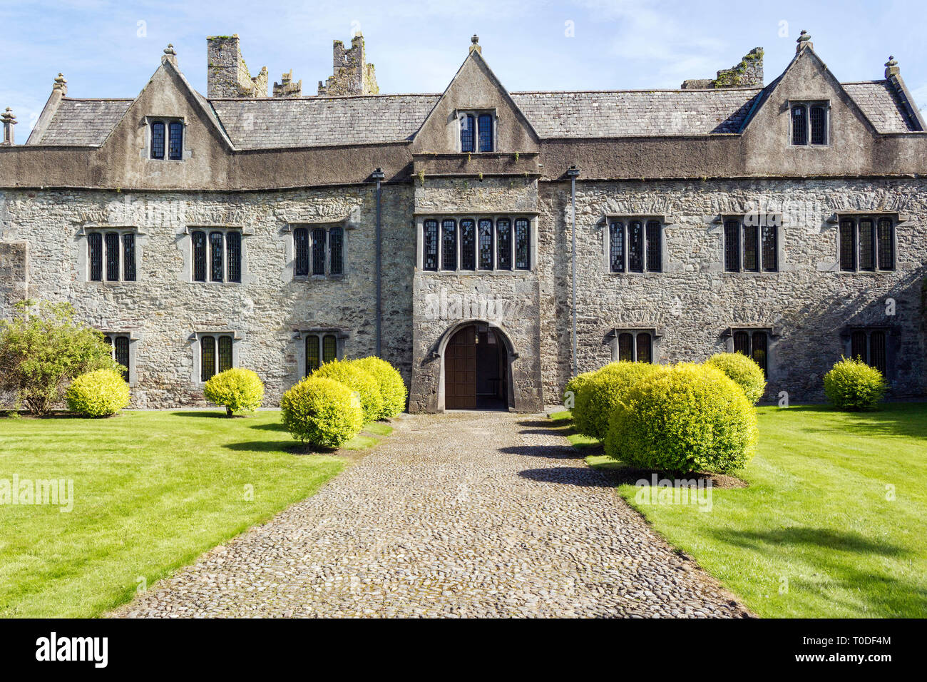 Carrick on suir hires stock photography and images Alamy