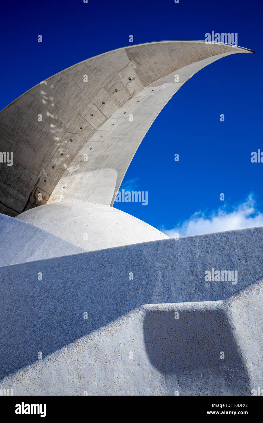 Abstract graphic detail of the flying roof of the Auditorio Adan Martin, Santa Cruz, Tenerife, Canary Islands, Spain Stock Photo