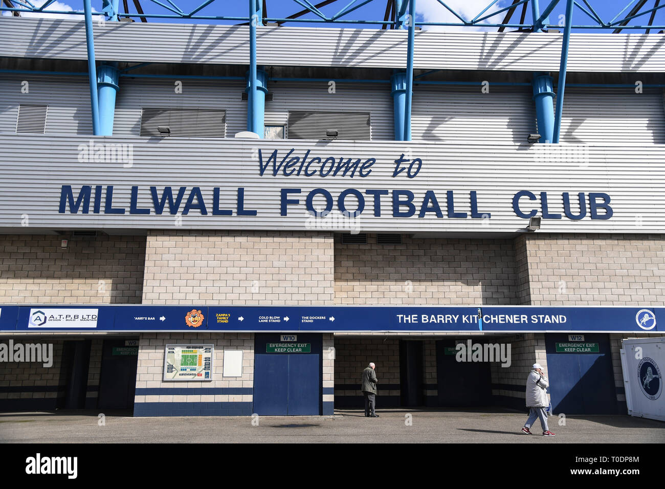 Ground View of the Den Millwall Football Club. The game finishes goalless.Millwall  FC 10/03/13 Millwall FC V Blackburn Rovers 10/03/13 FA Cup Quarter Stock  Photo - Alamy