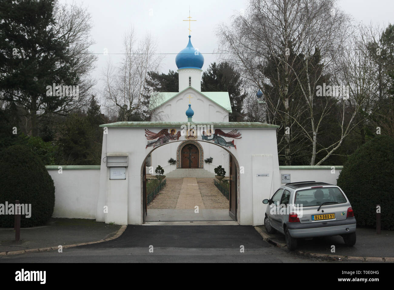 Sainte genevieve de bois hires stock photography and images Alamy