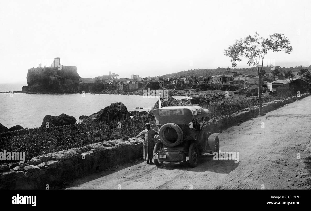 aci castello, sicily 1910-20 Stock Photo