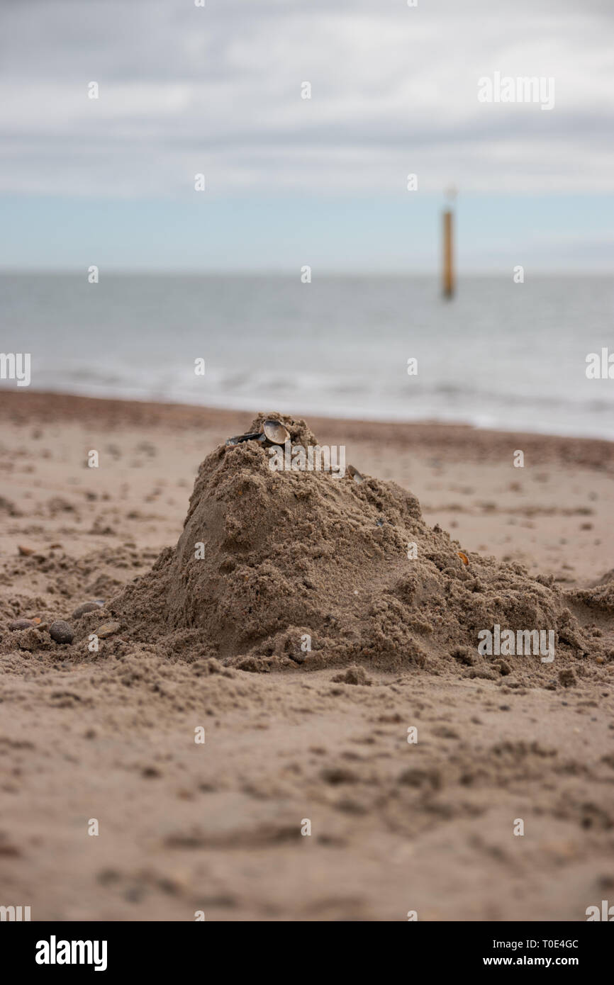 Sandcastle washed away hi-res stock photography and images - Alamy
