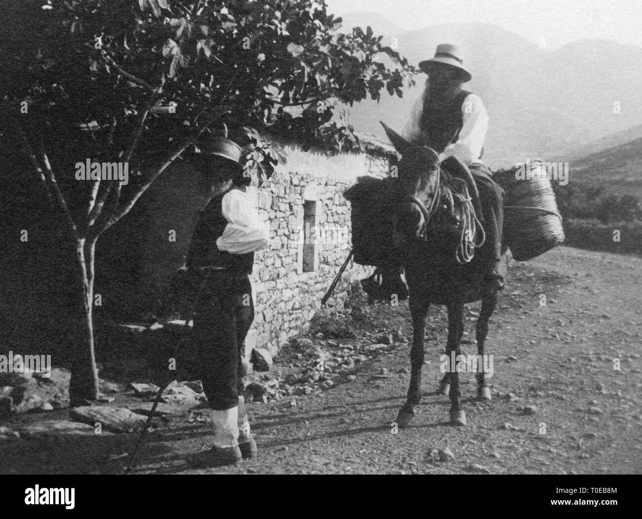 Two men and horse hires stock photography and images Alamy