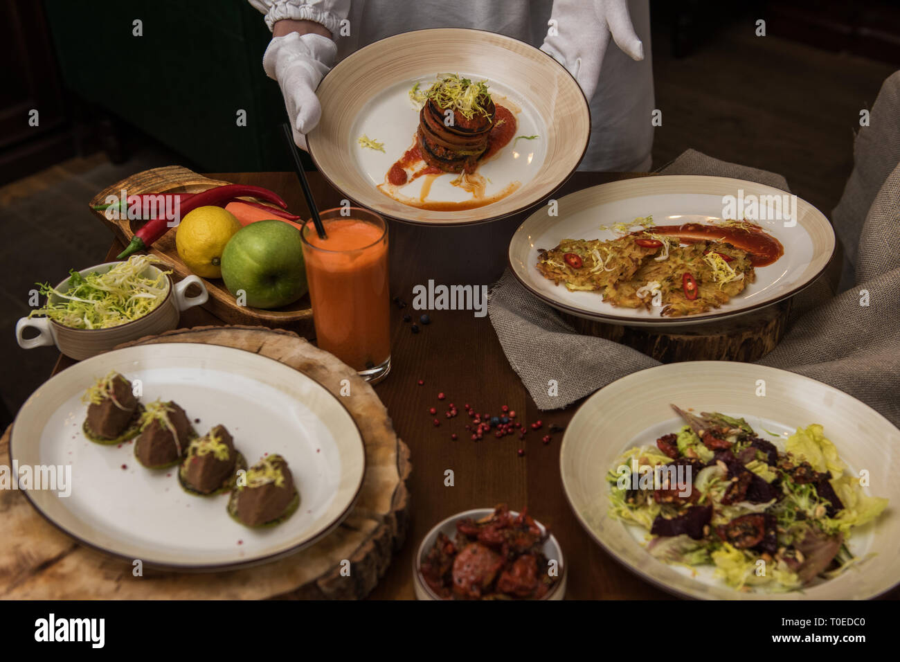 Healthy vegeterian food Stock Photo - Alamy