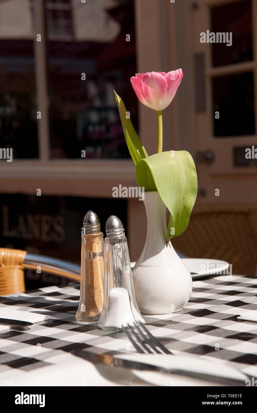 Restaurant table cruet cruet set hi-res stock photography and images