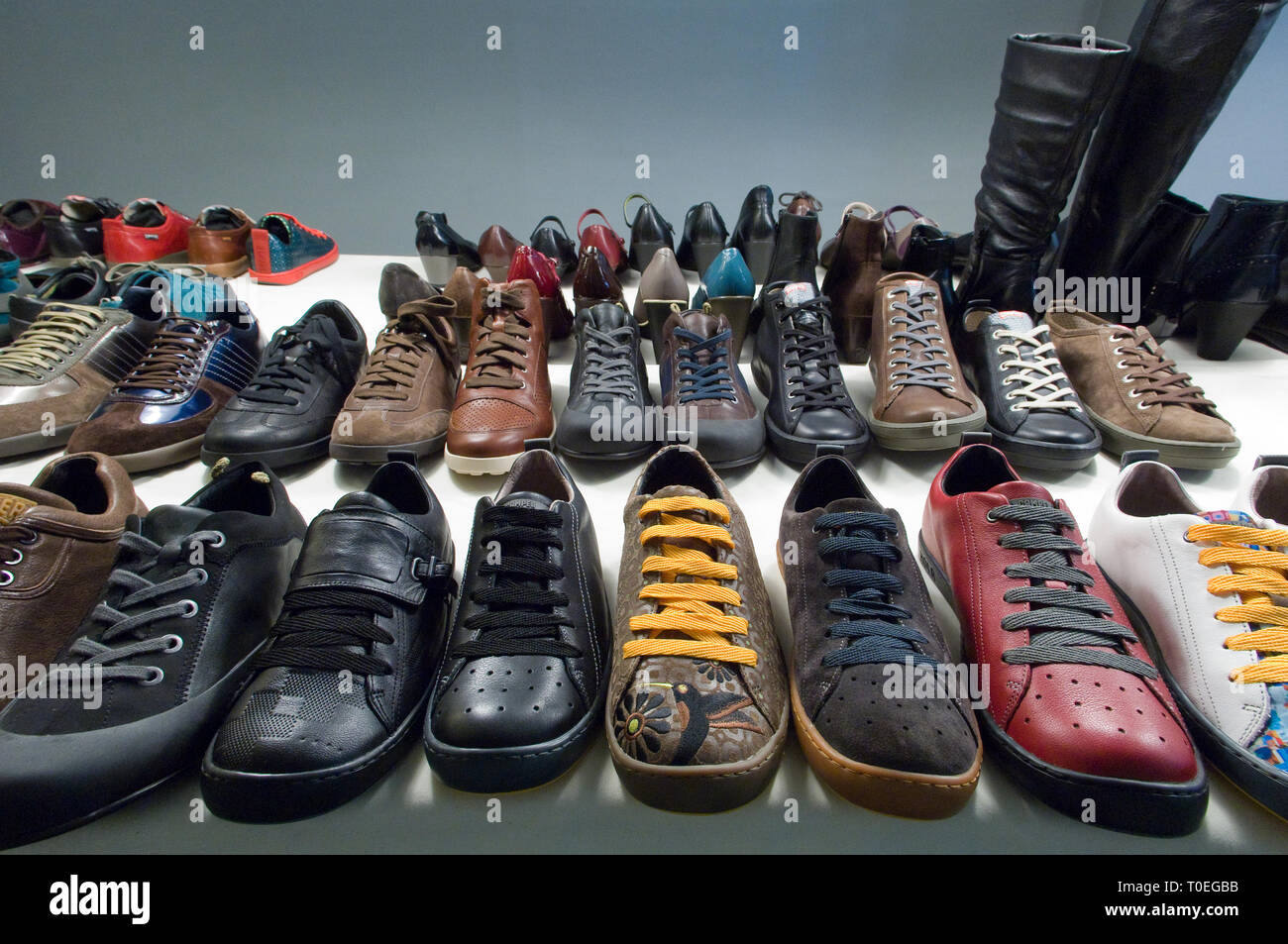 Tienda de Zapatos Camper, Inca, Mallorca, Islas Baleares, España Fotografía  de stock - Alamy