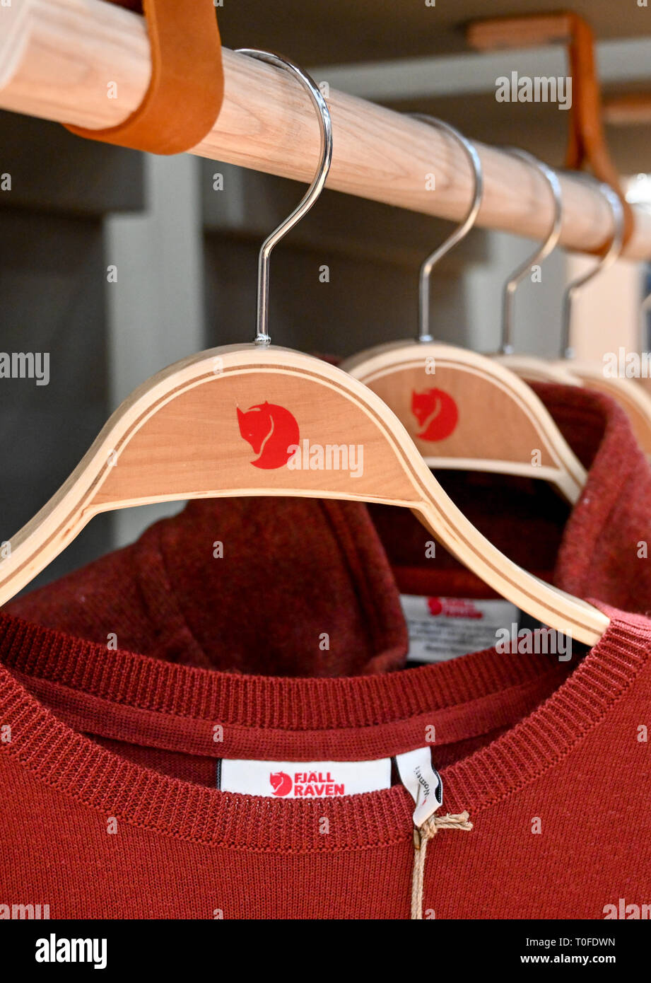 Fjallraven logo hi-res stock photography and images - Alamy