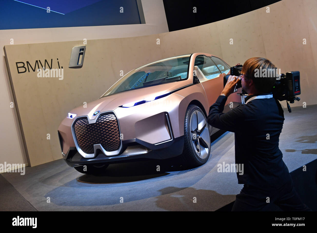 Munich, Germany. 20th Mar, 2019. Prototype BMW i, electric car, electric car. Balance Sheet Press Conference BMW Group on 20.03.2019, car maker, car, cars, automobiles, manufacturers, car industry, premium brand. | usage worldwide Credit: dpa picture alliance/Alamy Live News Stock Photo