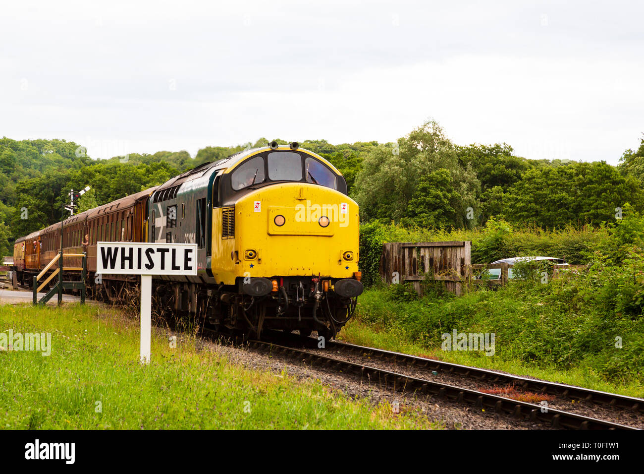 Restored British Rail Class 37 diesel engine 37264 of the North