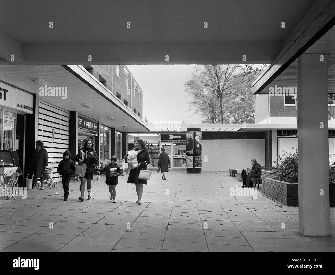 The telford shopping centre Black and White Stock Photos & Images Alamy