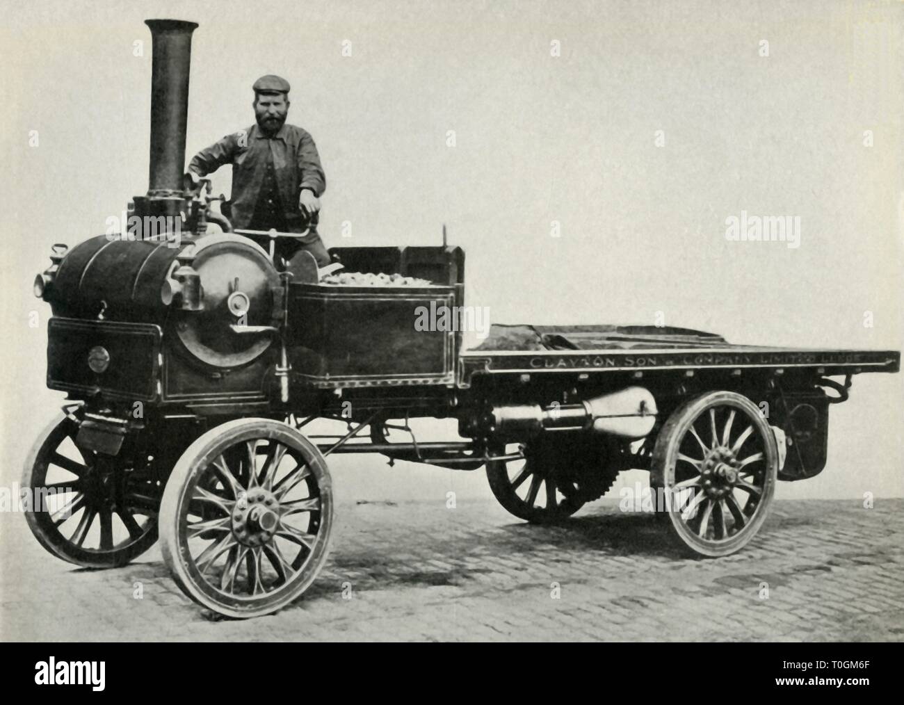 Yorskhire steam wagon, 1903, (1947). Creator: Unknown. Stock Photo