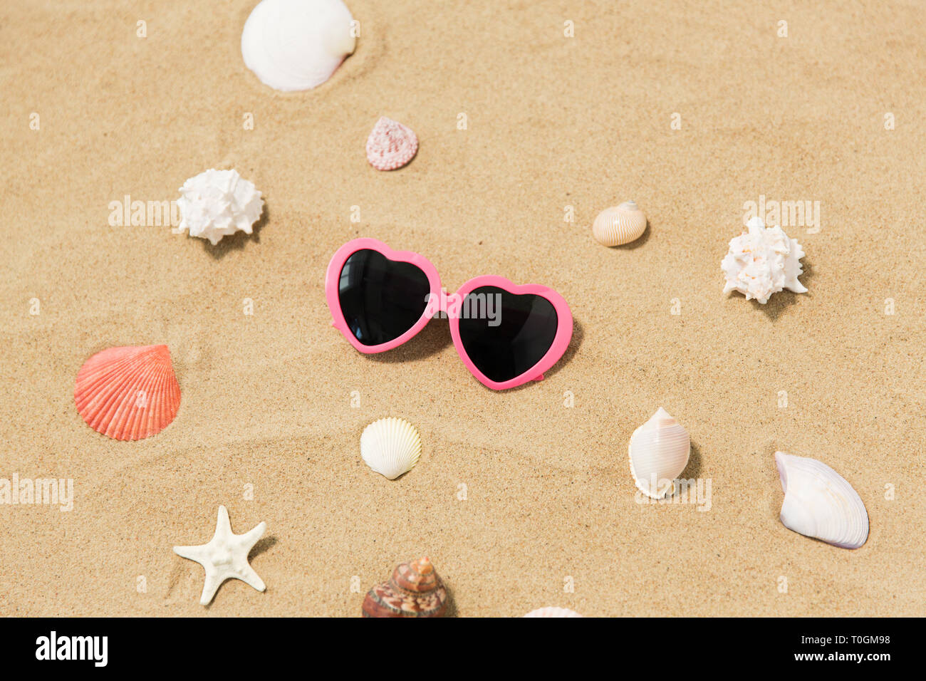 Heart Shape Sunglasses - Tortoiseshell main image 1