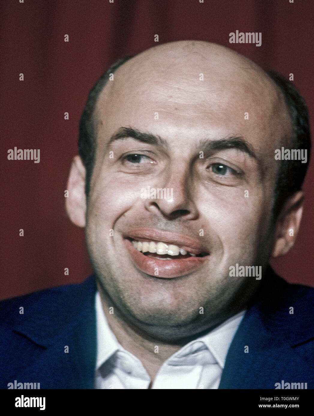 Washington, DC.,USA, May 6, 1986 Natan Sharansky Russian dissentient speaks to reporters during a press conference in Washington just 3 months since he was released from a Soviet Gulag (Prison). Stock Photo
