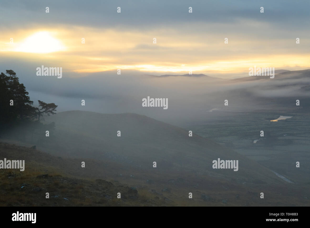Low cloud and mist in Glen Cassley, Sutherland Stock Photo