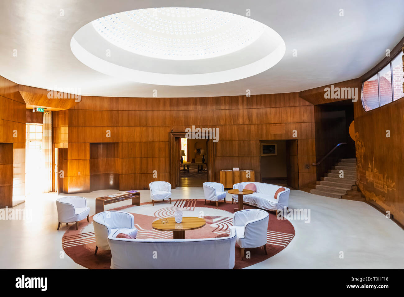England, London, Greenwich, Eltham Palace, The Art Deco Former Home of Millionaires Stephen and Virginia Courtauld, Interior View of The Entrance Hall Stock Photo