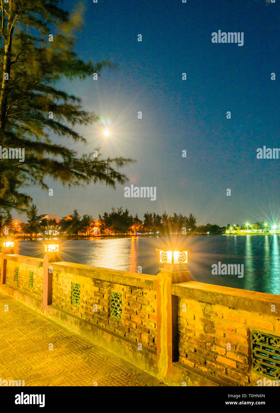 Moon Night In Ho Nam Bac Lieu City Wednesday March 20 2019 6 47 Pm Stock Photo Alamy