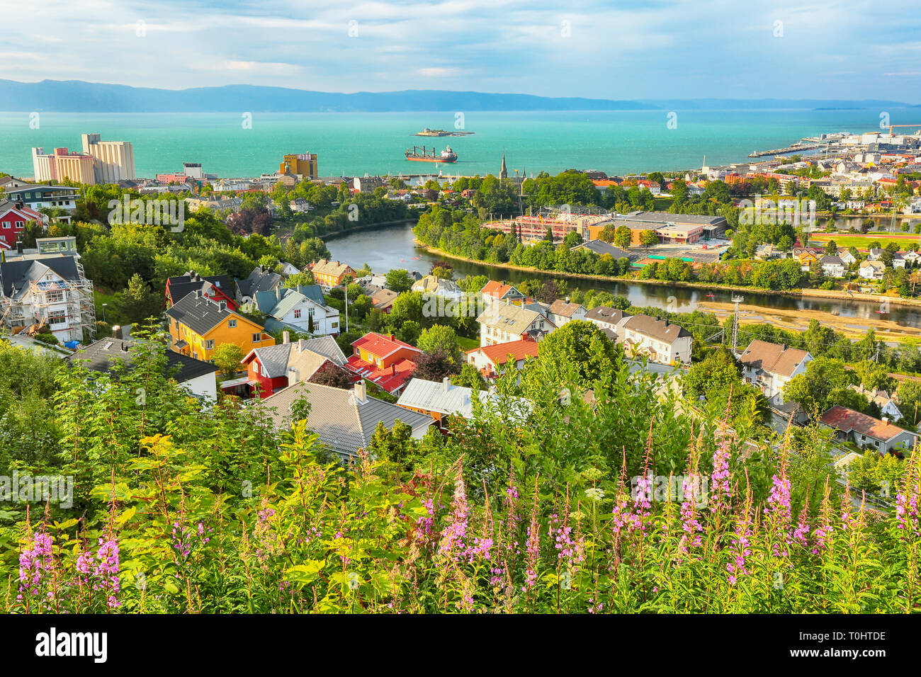 aerial-view-of-the-trondheim-fjord-island-munkholmen-river-nidelva-in