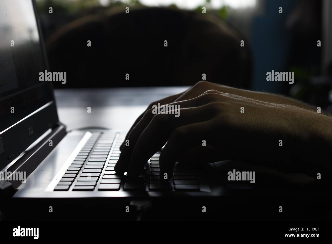 Detail male hands typing hi-res stock photography and images - Alamy