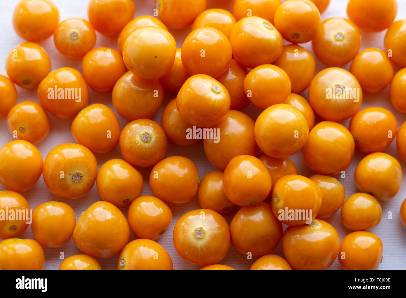 Delicious and healthy golden berries! Stock Photo Alamy