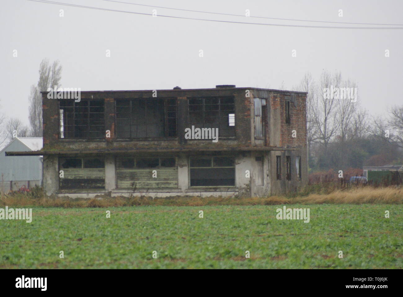 world war two airfield control tower Stock Photo - Alamy