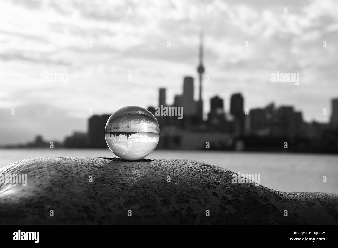 Toronto cn tower shadow Black and White Stock Photos & Images - Alamy