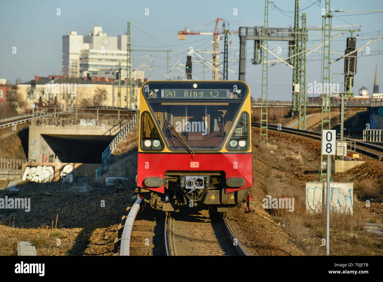 Circular railway p. 41, middle, Berlin, Germany, Ringbahn S 41, Mitte ...
