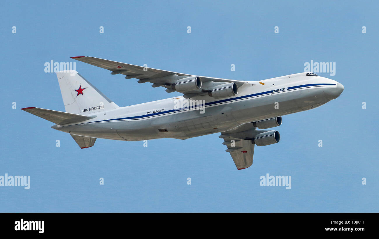 航空機・ヘリコプター 83Gemini Jets II ANTONOV AN-124 Antonov An-124 Ruslan - Wikipedia