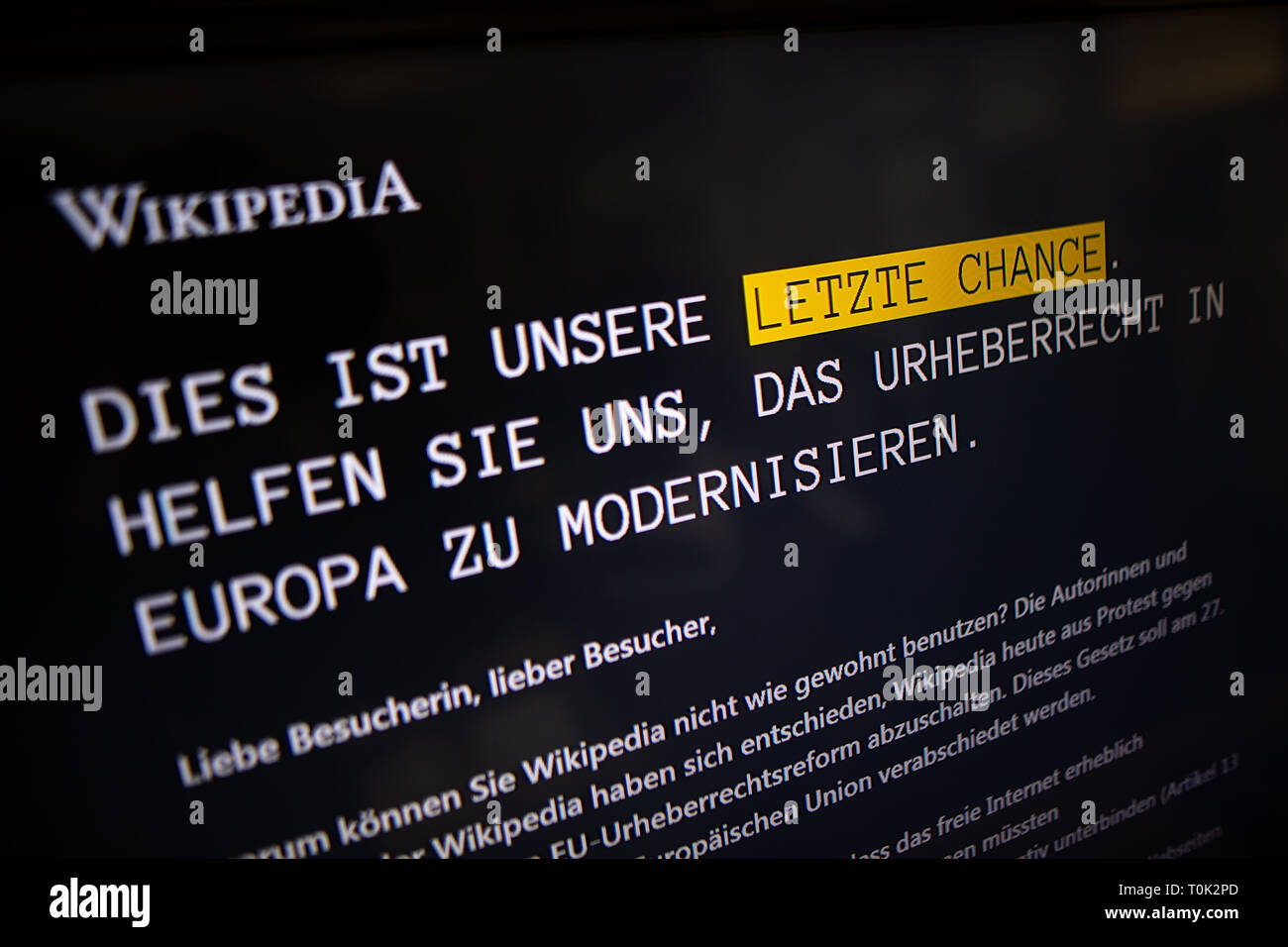 21 March 2019, Baden-Wuerttemberg, Stuttgart: ILLUSTRATION - On the web page of the German-language version of on-line encyclopedia Wikipedia stands a reference, why this is off-line on 21. March. The Wikipedia authors fear considerable restrictions due to the planned EU copyright reform. (Zu dpa "Protest against EU copyright reform: Wikipedia one day offline) Photo: Sebastian Gollnow/dpa Stock Photo