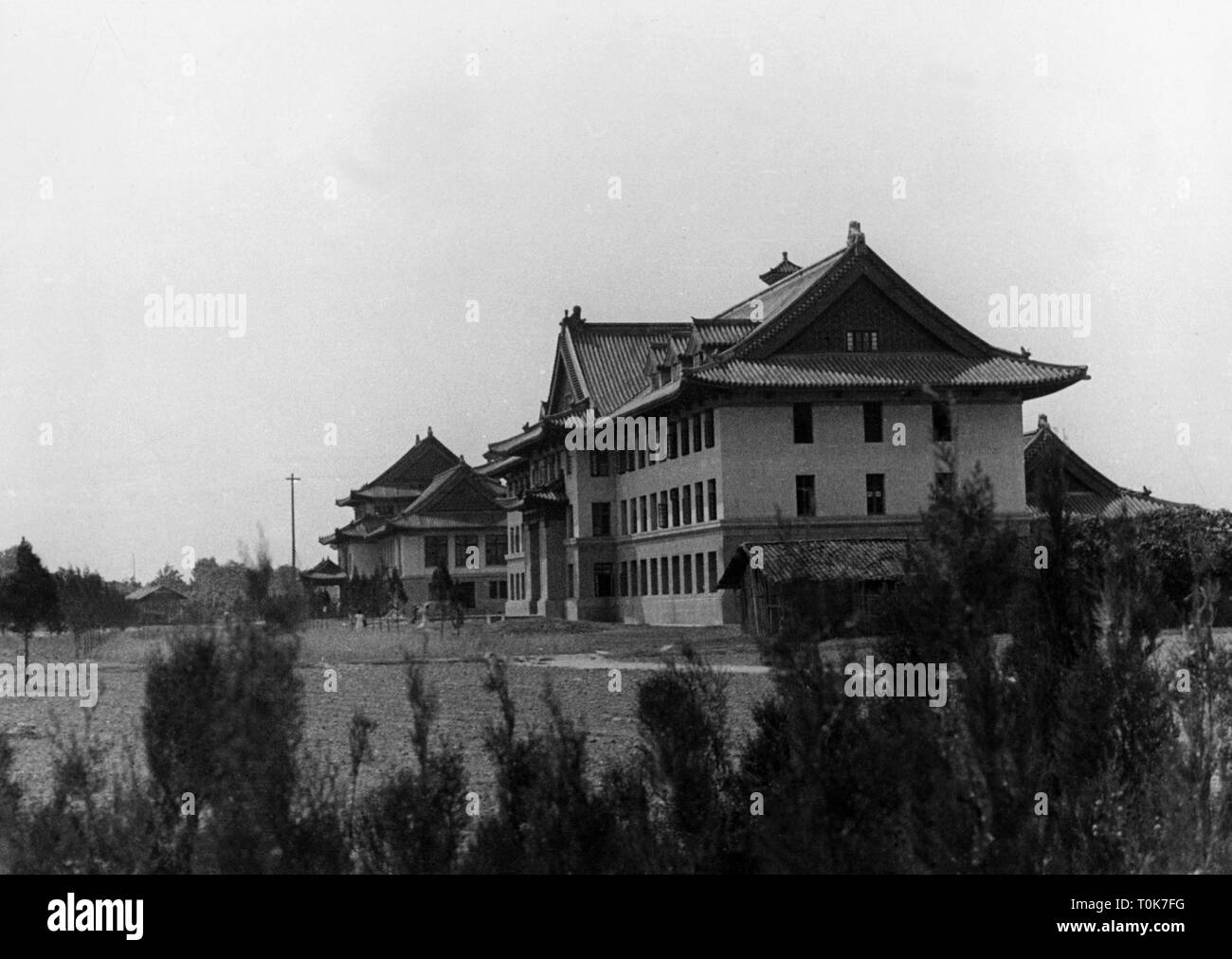 geography / travel, China, Chengdu, scientific building of the Sichuan University, exterior view, circa 1950, Additional-Rights-Clearance-Info-Not-Available Stock Photo