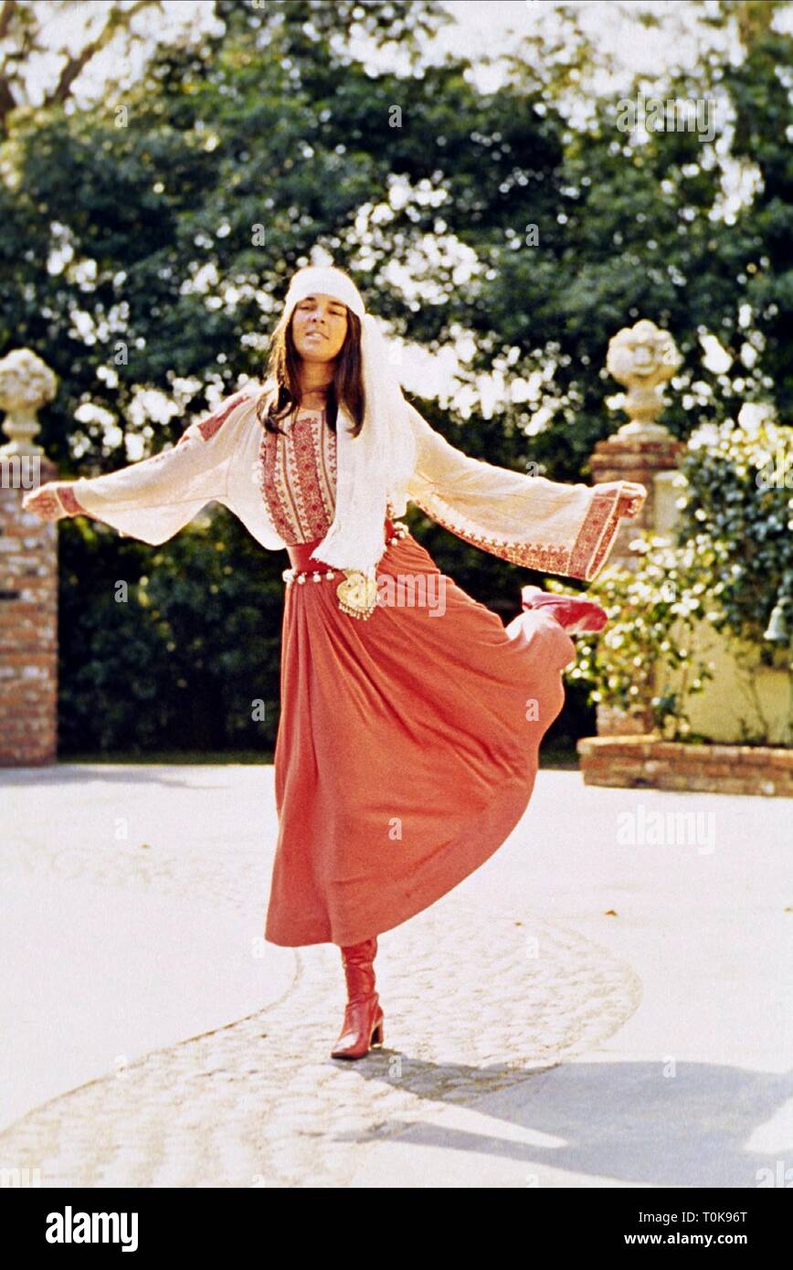 ALI MACGRAW, LOVE STORY, 1970 Stock Photo