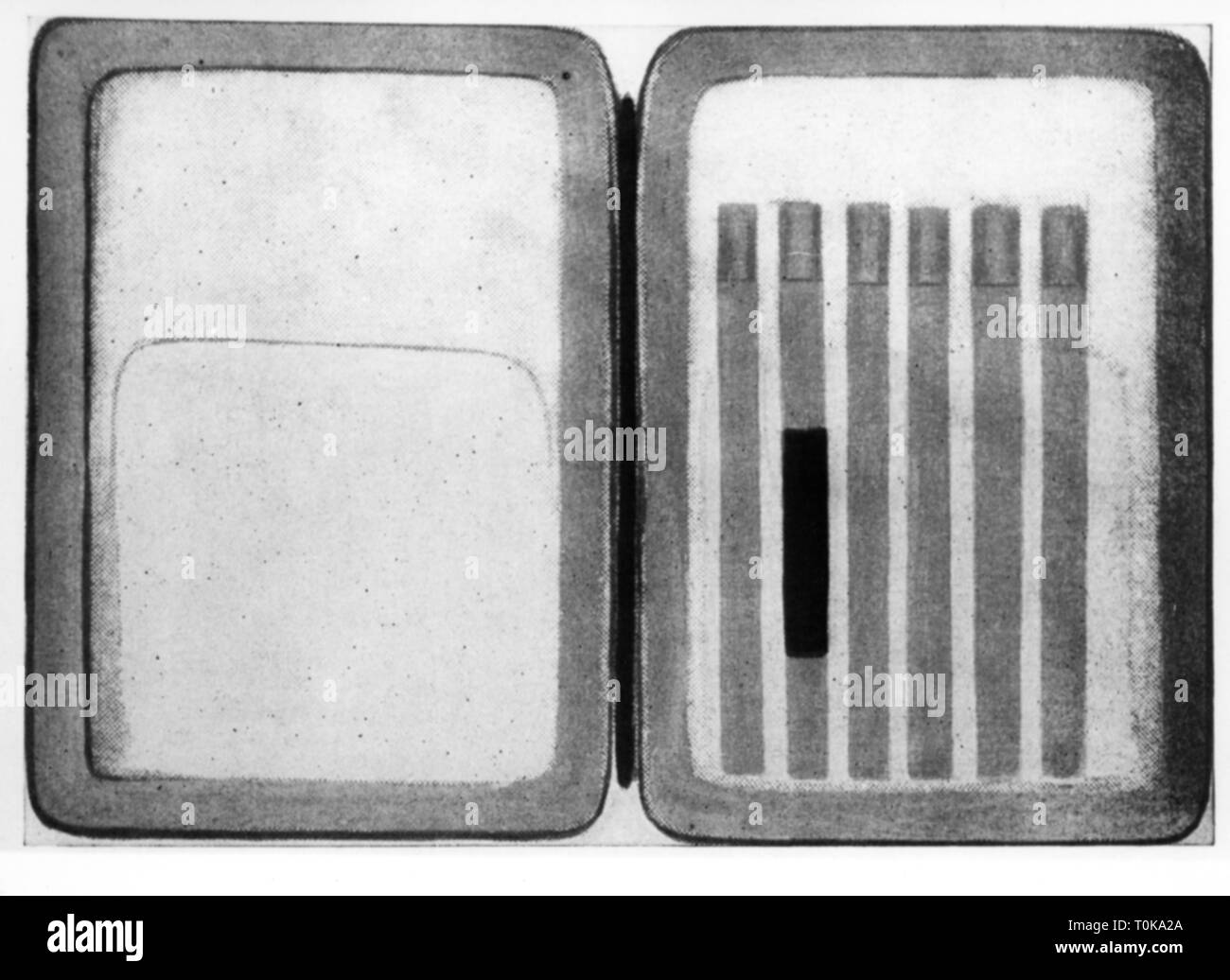 Espionage Secret Message Of A Spy Hidden In A Cigarette Detected By Fluoroscopy Of The Cigarette Case Circa 1950s Additional Rights Clearance Info Not Available Stock Photo Alamy
