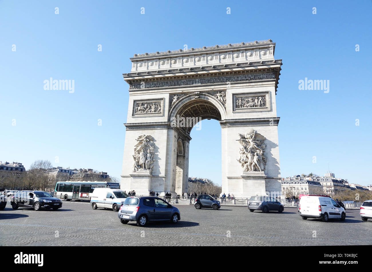 PARISFRANCEFEB 25, 2019The Arc de Triomphe de l'Étoile is one of the