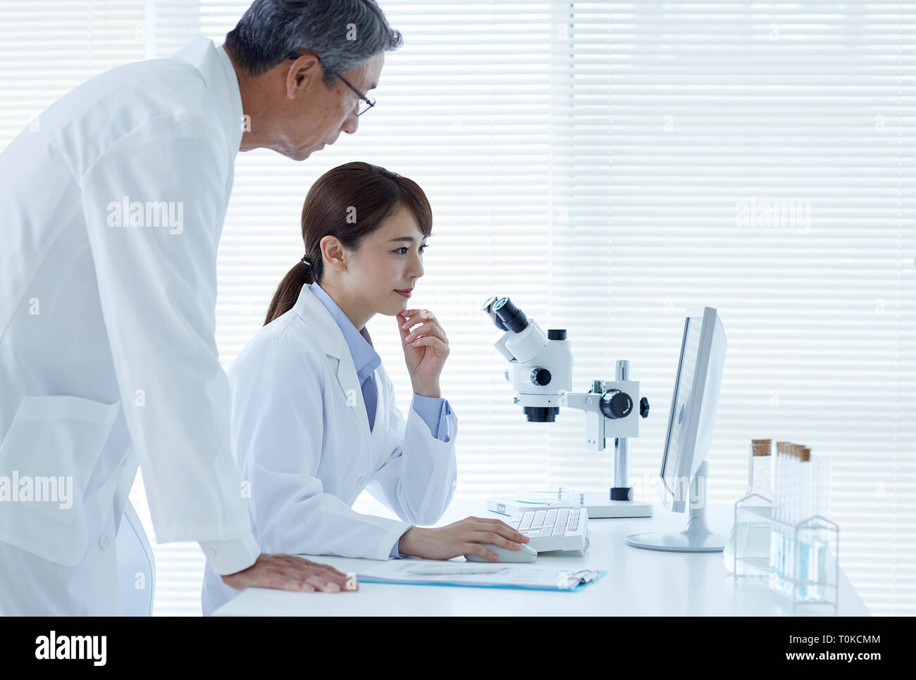 Japanese researchers in the lab Stock Photo Alamy