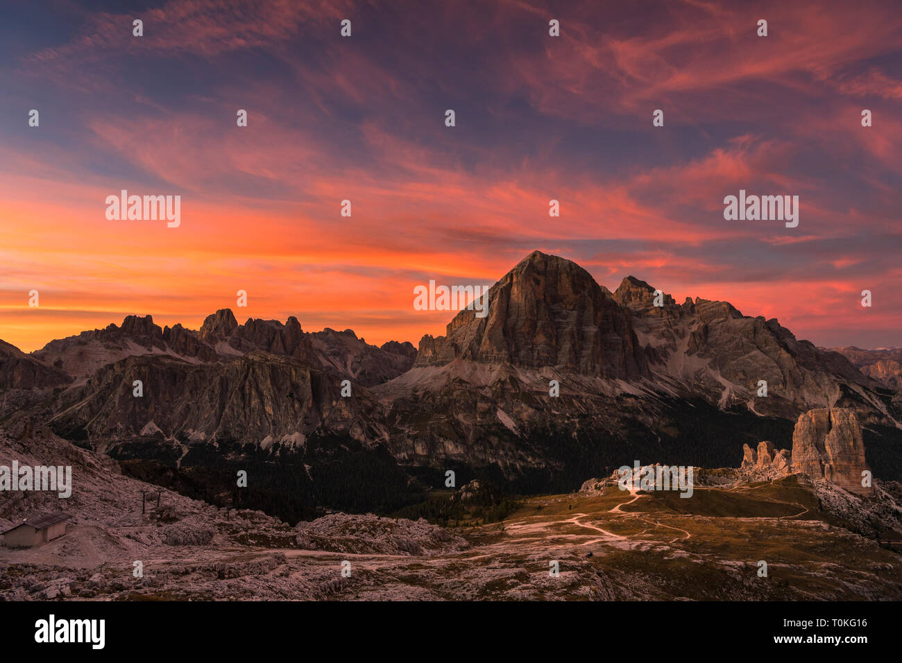 View of the Cinque Torri and the Tofane of Monte Nuvolau, Cortina d'Ampezzo, Dolomites, Italy Stock Photo