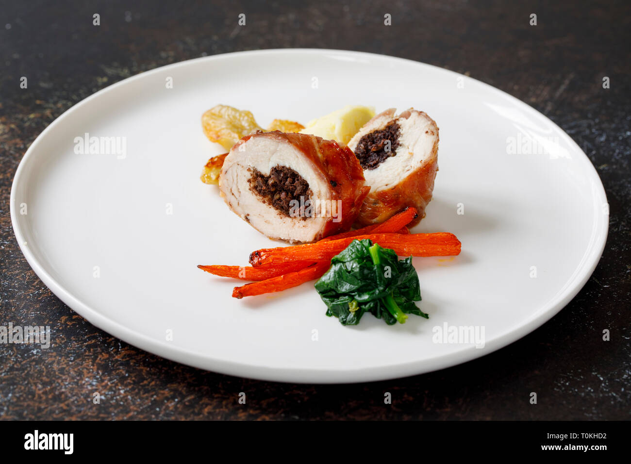 Chicken parma hires stock photography and images Alamy
