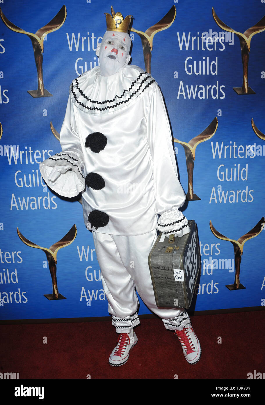 71st Annual Writers Guild Awards  Featuring: Puddles Pity Party Where: Los Angeles, California, United States When: 17 Feb 2019 Credit: Apega/WENN.com Stock Photo