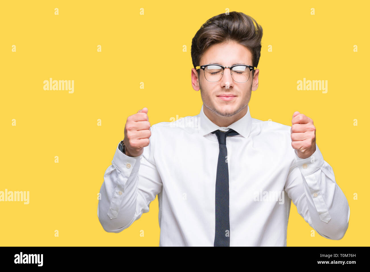 Muscled arms hi-res stock photography and images - Alamy