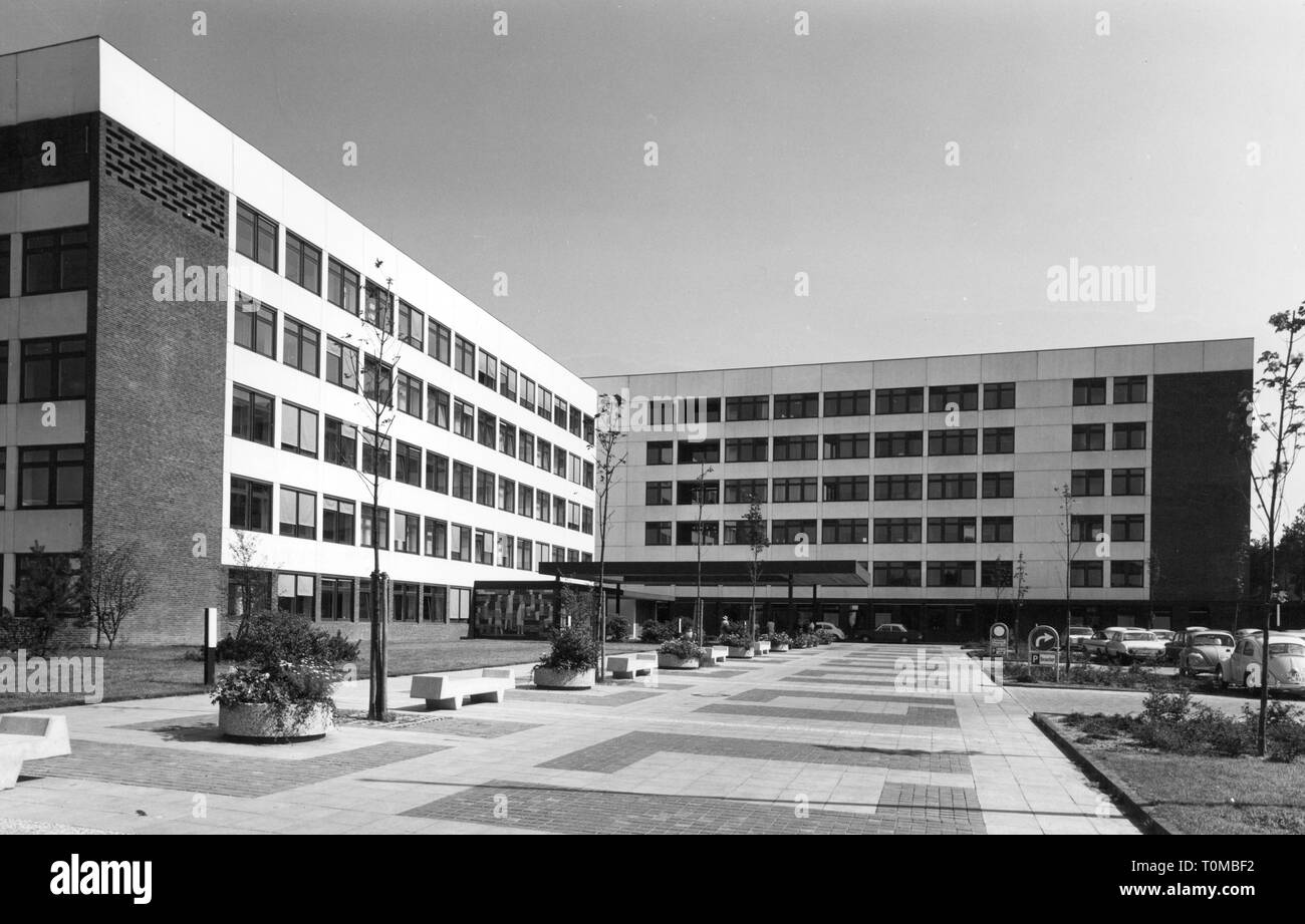 geography / travel, Germany, Bonn, medicine, Protestant hospital in the Waldstrasse, Bad Godesberg, exterior view, 1970, Additional-Rights-Clearance-Info-Not-Available Stock Photo