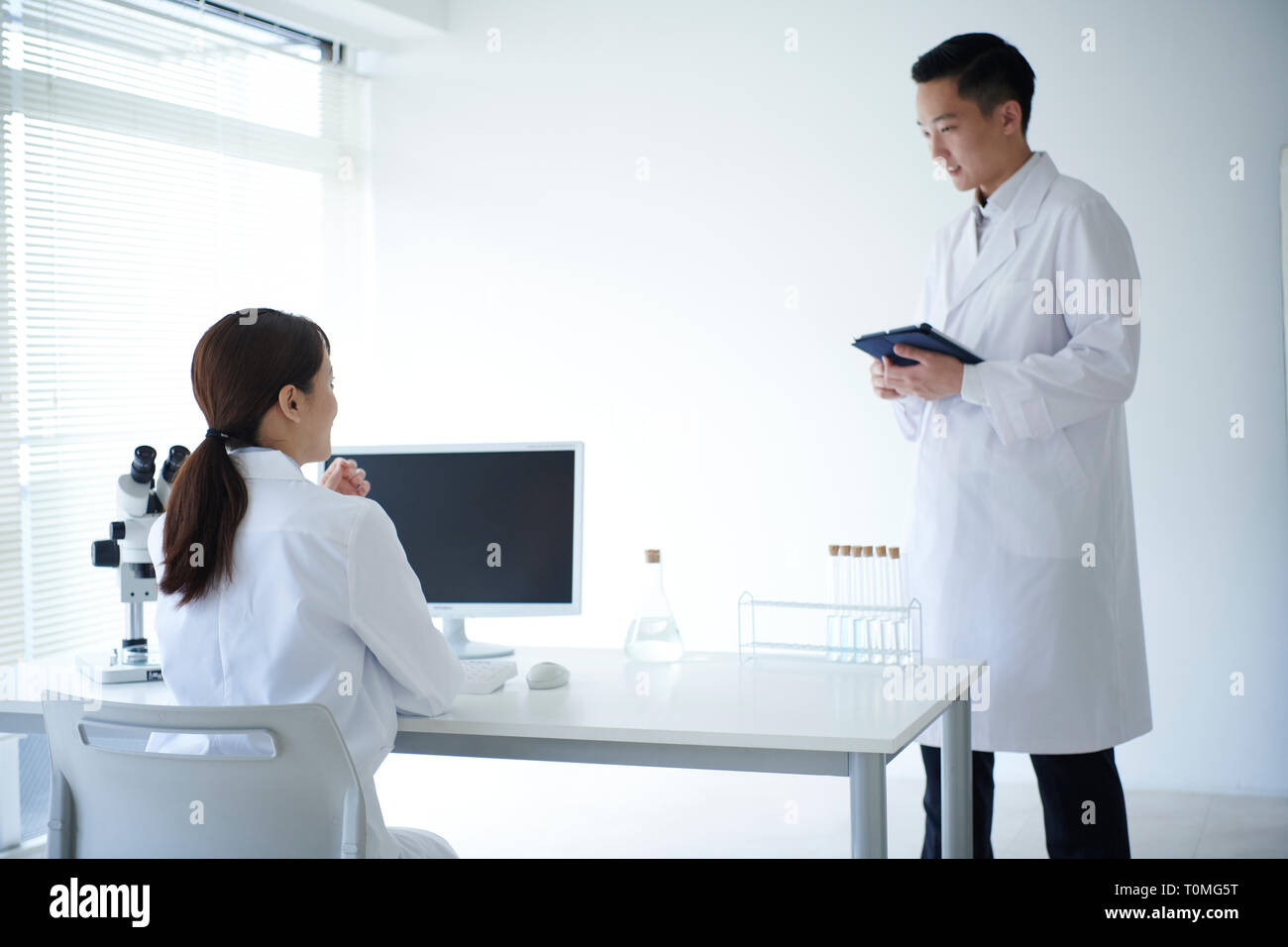 Japanese researchers in the lab Stock Photo Alamy