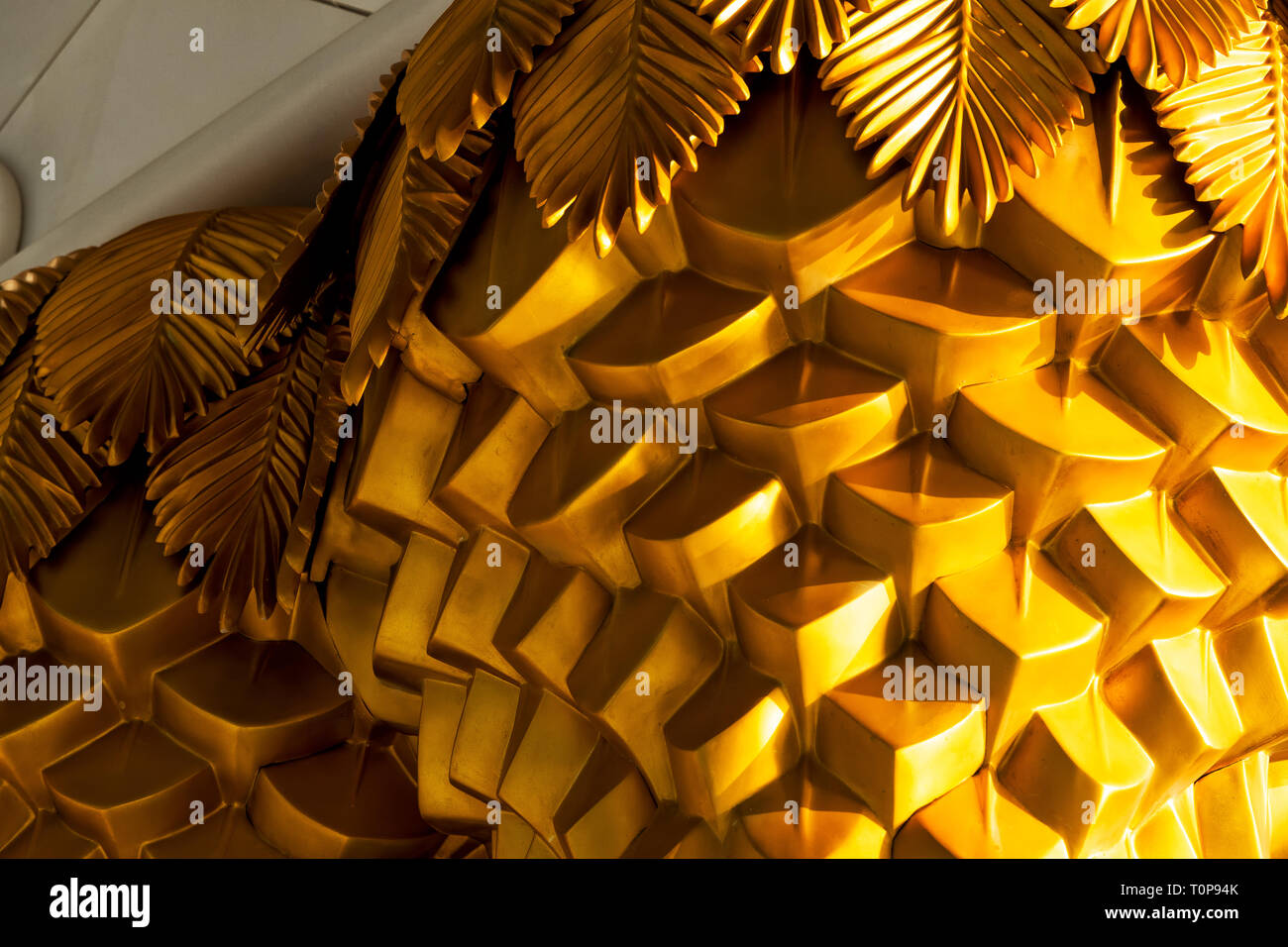 detail of wall of famous arabic mosque. Abu dhabi UAE Stock Photo Alamy